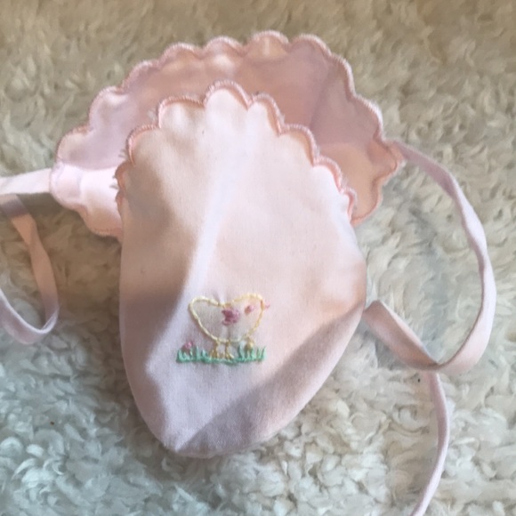 Rosey Kids one piece with matching booties - Picture 13 of 15